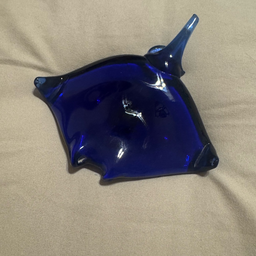 Blue Glass Manta Ray Figurine